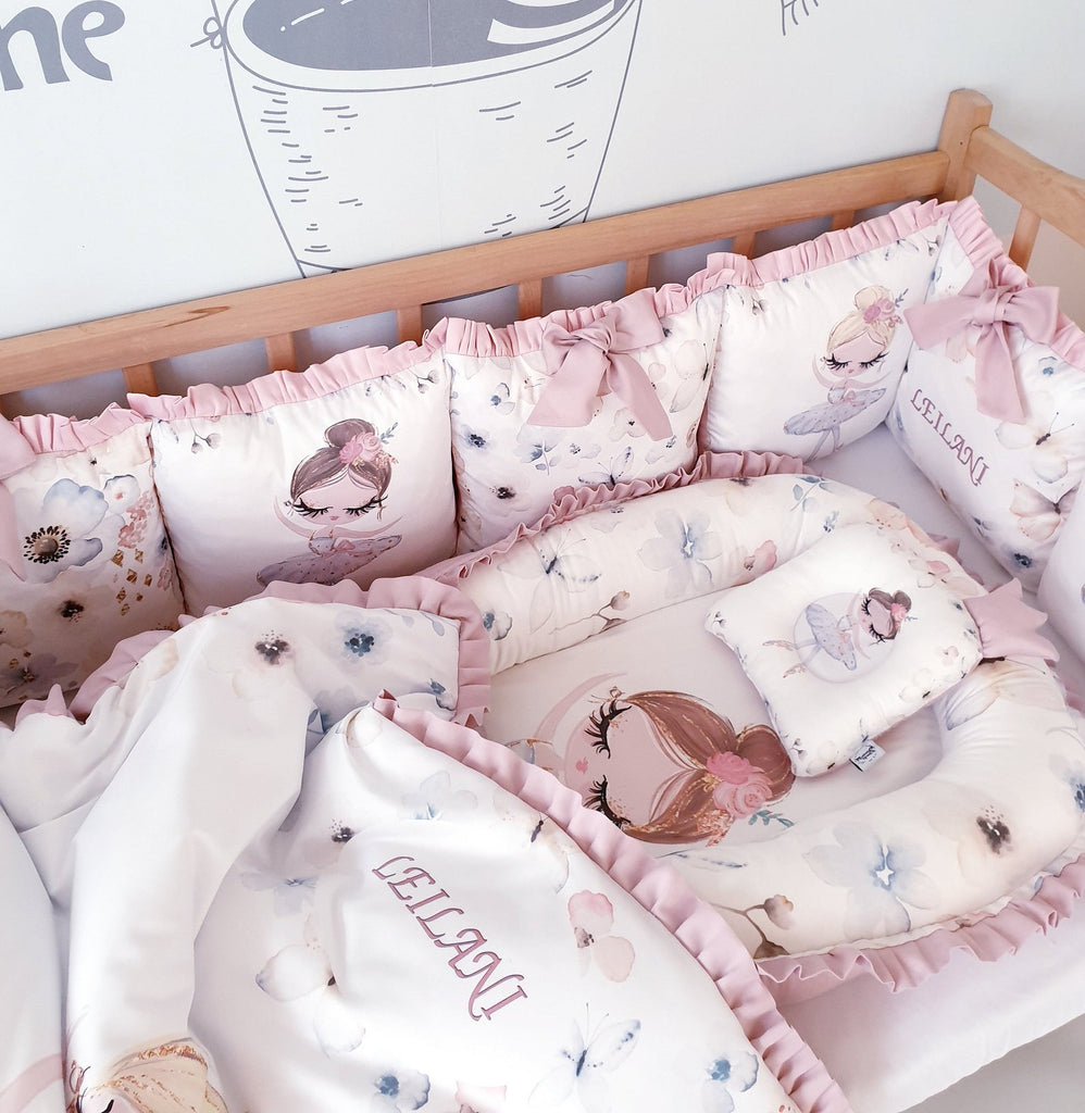 Crib set with prints
